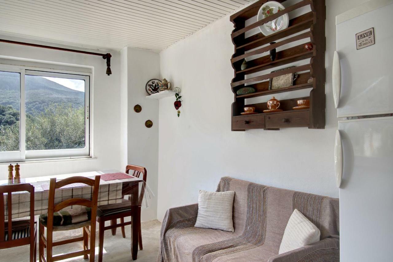 Traditional Cretan Country House Plokamianá エクステリア 写真